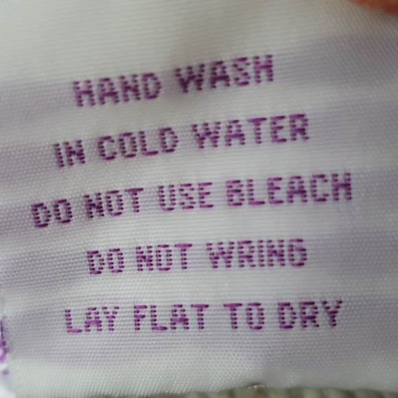 Nice Sweater - Picture 3 of 4